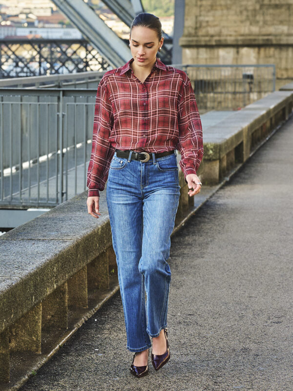 ESQUALO JEANS ΣΕ ΙΣΙΑ ΓΡΑΜΜΗ